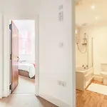 Shire - Uk37451 Holiday home